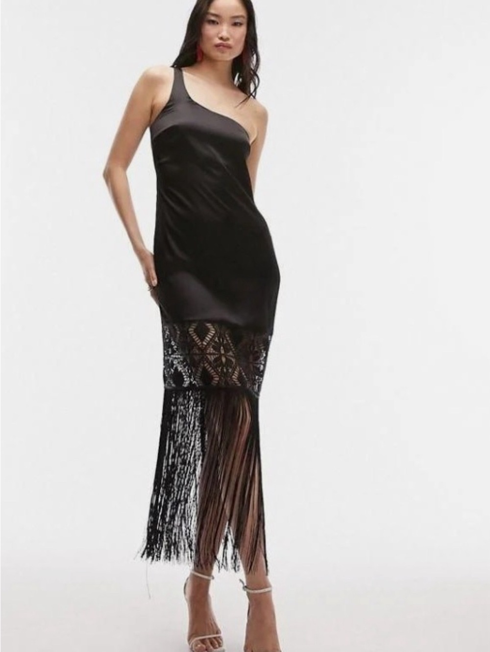 NWT’s Top Shop Maxi One Shoulder Lace w/ Fringe Dress, Size US 2